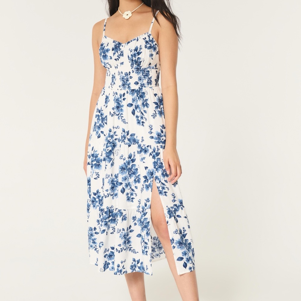 Hollister Blue and White Floral Maxi Dress